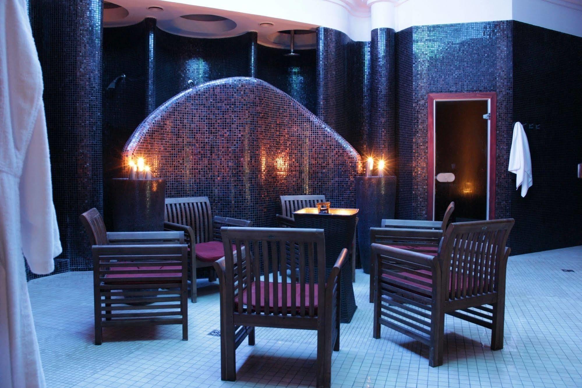 Doris Spa & Wellness Kolobrzeg Bagian luar foto