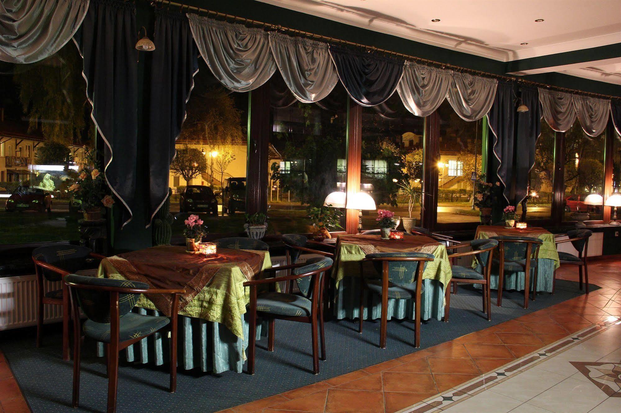 Doris Spa & Wellness Kolobrzeg Bagian luar foto